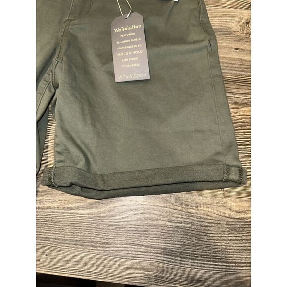WIT & WISDOM Womens Size 00 'Ab' Solution Stretch Twill Shorts Olive Green. T - Picture 3 of 12
